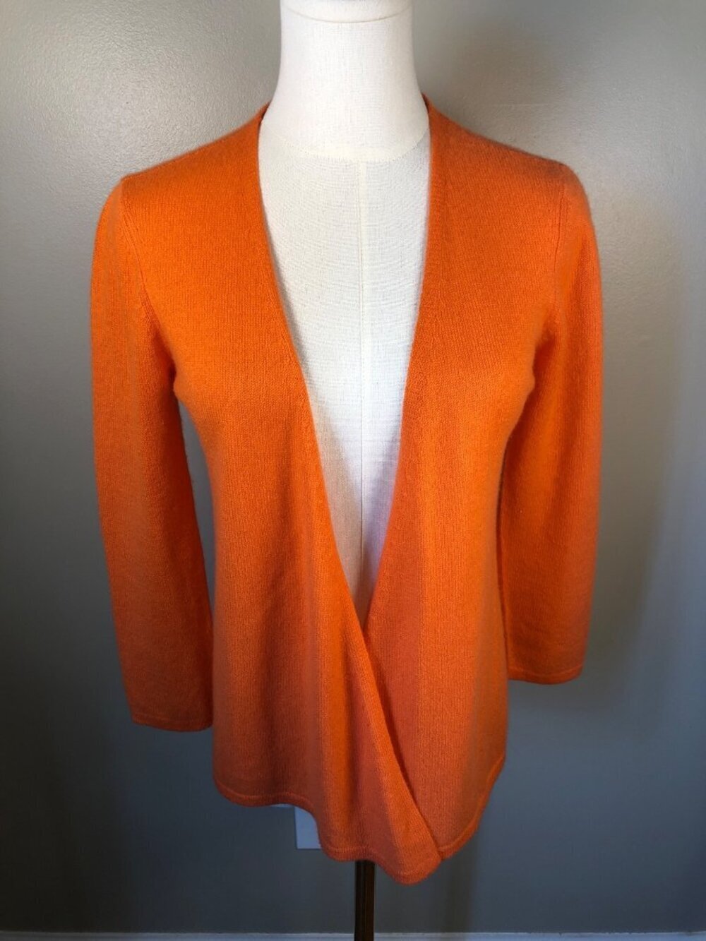J McLaughlin 100% Cashmere Open Front Orange Cardigan Sweater Size XS